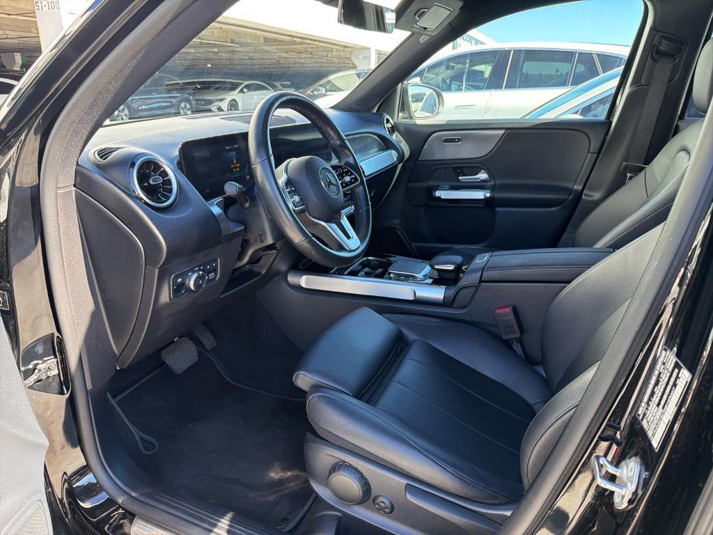 used 2022 Mercedes-Benz GLB 250 car, priced at $28,999