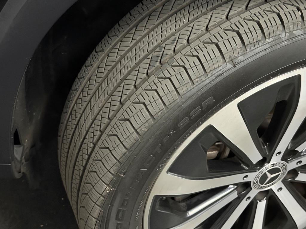 used 2022 Mercedes-Benz GLB 250 car, priced at $27,025