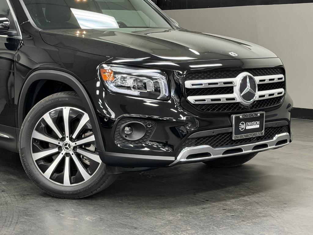 used 2022 Mercedes-Benz GLB 250 car, priced at $27,025