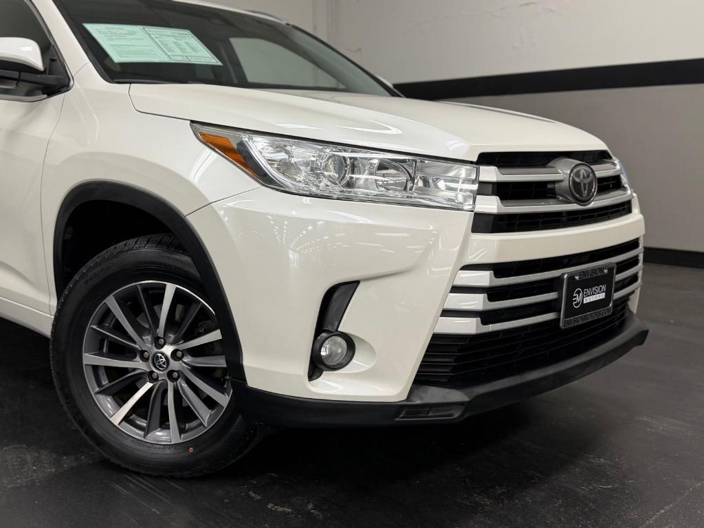 used 2018 Toyota Highlander car, priced at $24,371
