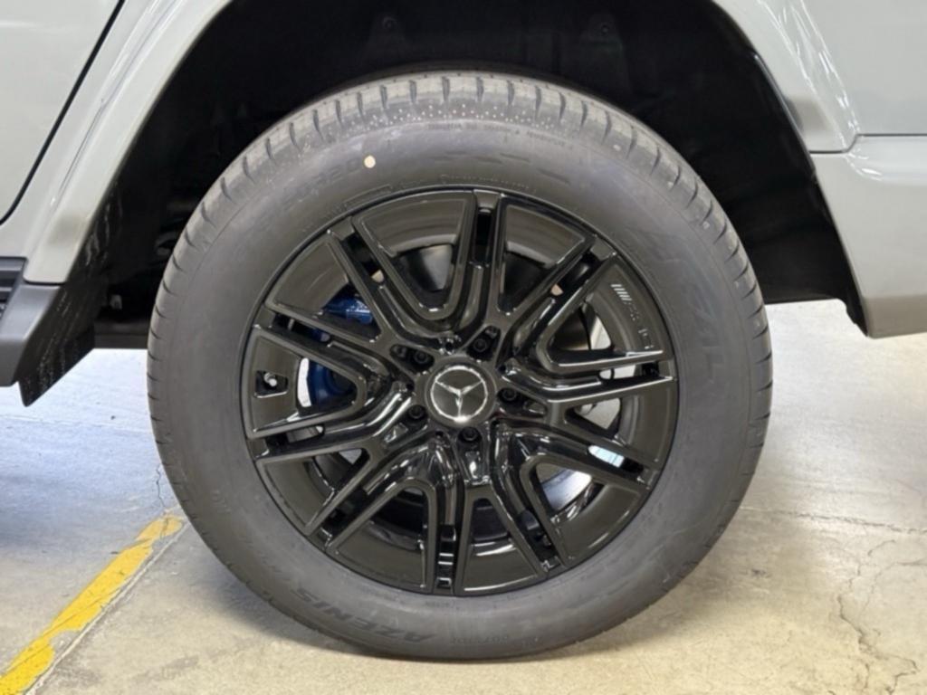 new 2025 Mercedes-Benz G-Class car, priced at $187,400