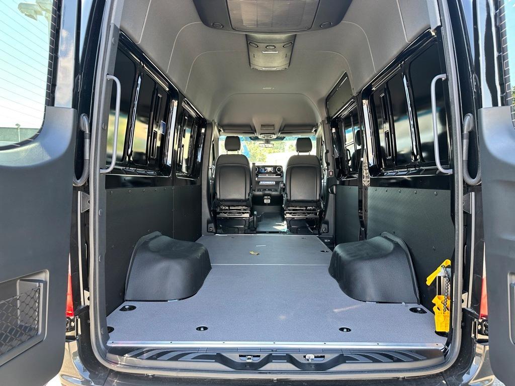 new 2025 Mercedes-Benz Sprinter 3500 car, priced at $88,264