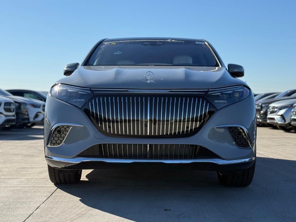 new 2025 Mercedes-Benz Maybach EQS 680 car, priced at $205,350