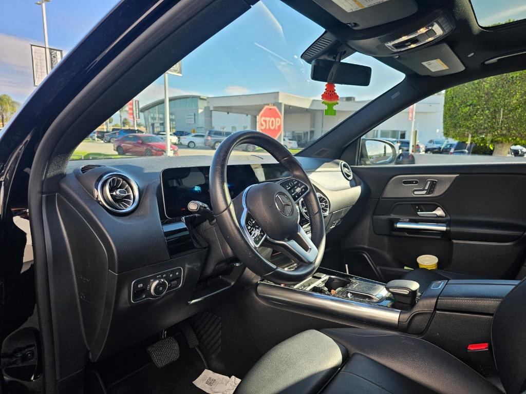 used 2021 Mercedes-Benz GLA 250 car, priced at $19,542