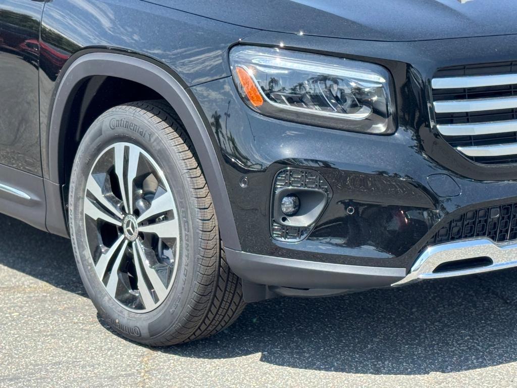 new 2026 Mercedes-Benz GLB 250 car, priced at $49,990