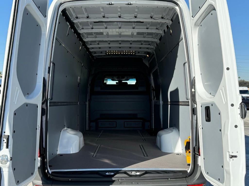 new 2025 Mercedes-Benz Sprinter 3500 car, priced at $78,206