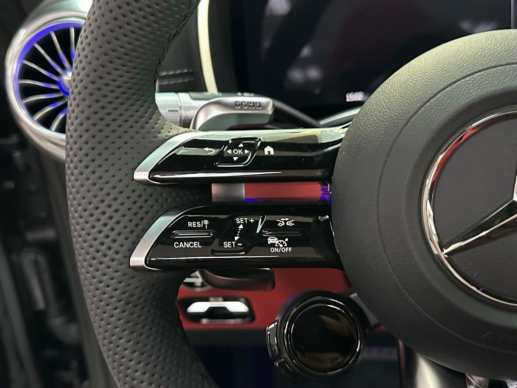 new 2024 Mercedes-Benz AMG SL 63 car, priced at $244,560