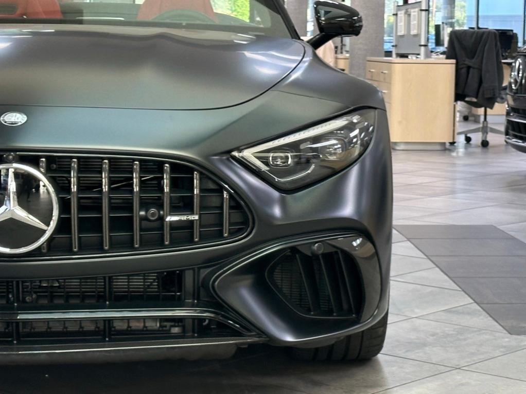 new 2024 Mercedes-Benz AMG SL 63 car, priced at $244,560