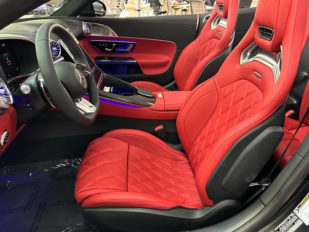 new 2024 Mercedes-Benz AMG SL 63 car, priced at $244,560