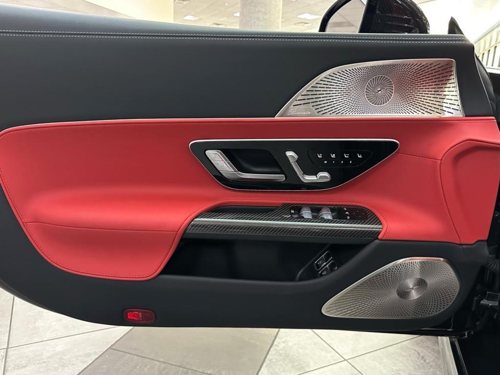 new 2024 Mercedes-Benz AMG SL 63 car, priced at $244,560