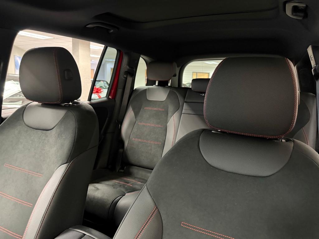 new 2024 Mercedes-Benz EQB 300 car, priced at $69,640