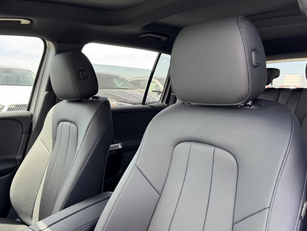 new 2026 Mercedes-Benz GLB 250 car, priced at $50,740