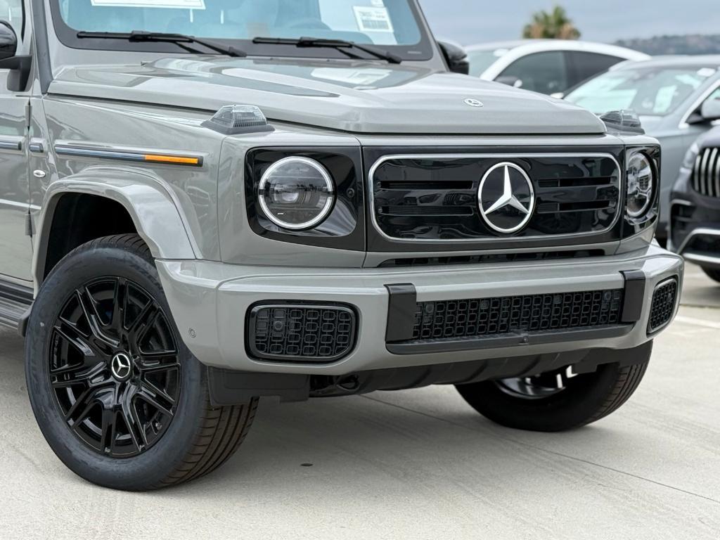 new 2025 Mercedes-Benz G-Class car, priced at $189,700