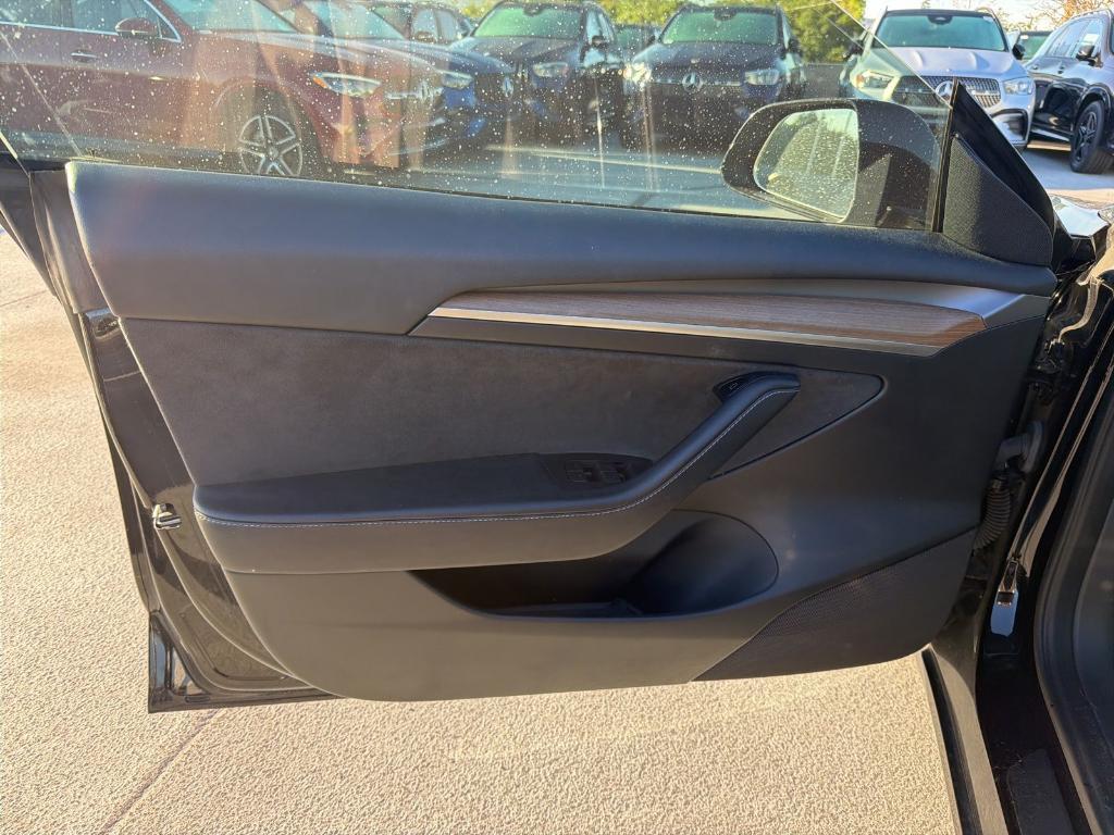used 2023 Tesla Model 3 car, priced at $25,999