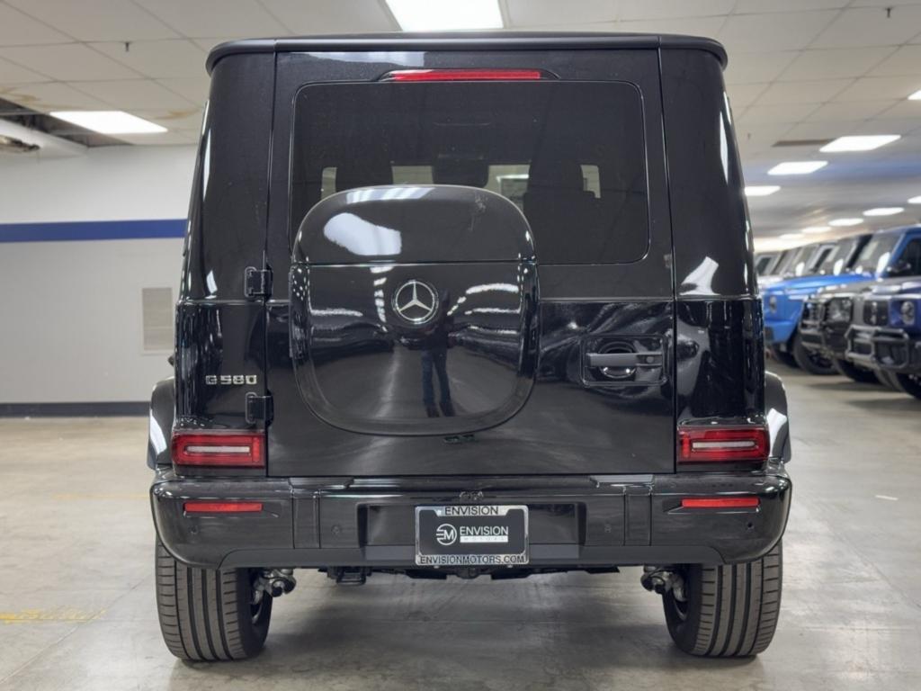 new 2025 Mercedes-Benz G-Class car, priced at $180,900