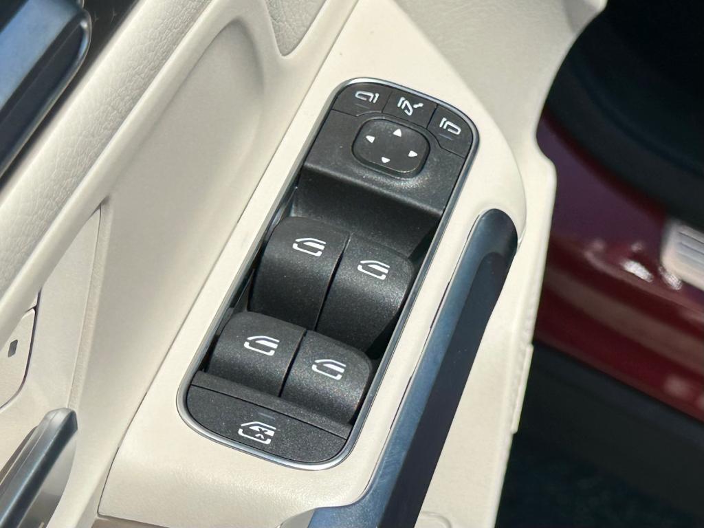 new 2026 Mercedes-Benz GLB 250 car, priced at $49,630