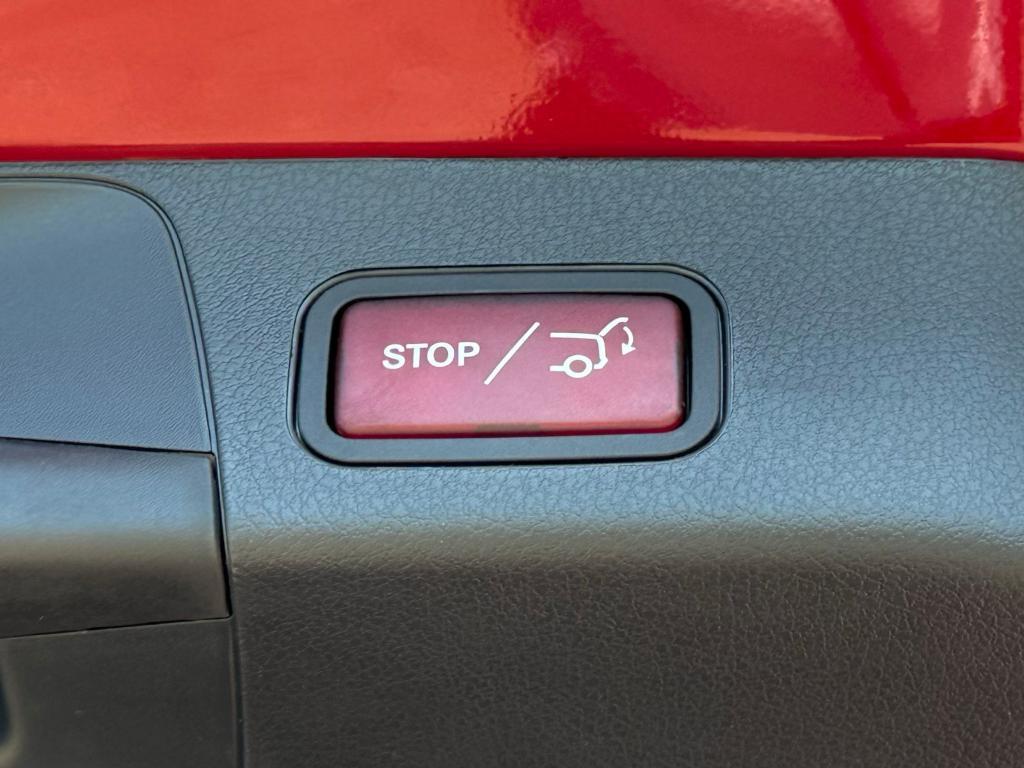 new 2026 Mercedes-Benz GLB 250 car, priced at $49,630