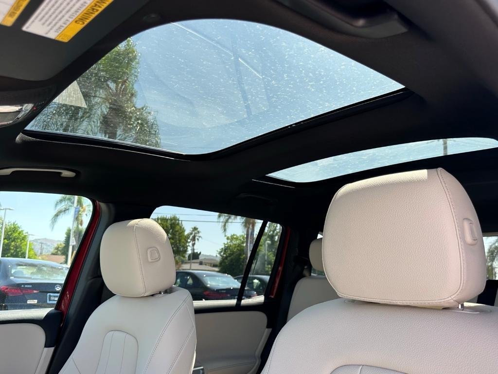 new 2026 Mercedes-Benz GLB 250 car, priced at $49,630