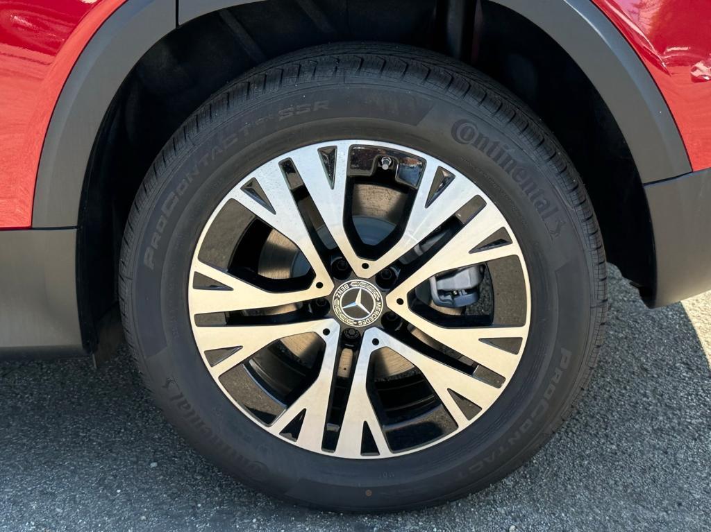 new 2026 Mercedes-Benz GLB 250 car, priced at $49,630