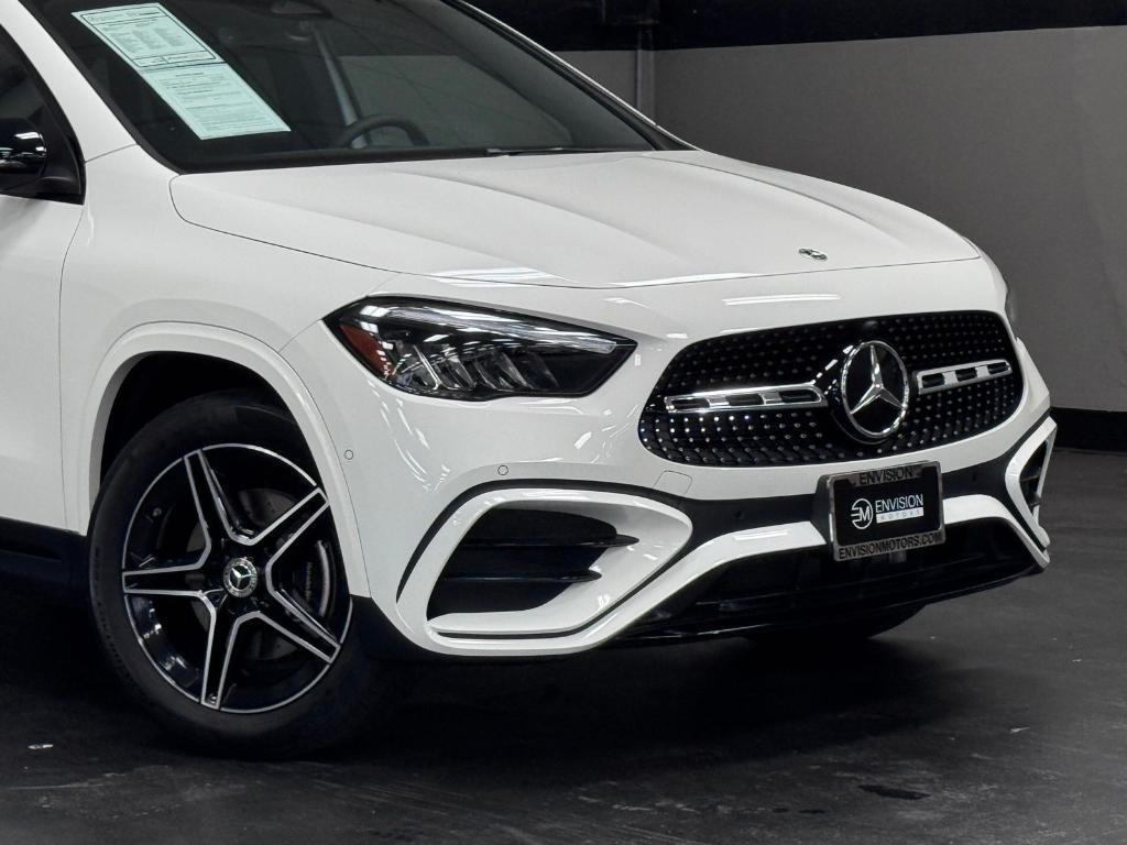 used 2025 Mercedes-Benz GLA 250 car, priced at $42,617