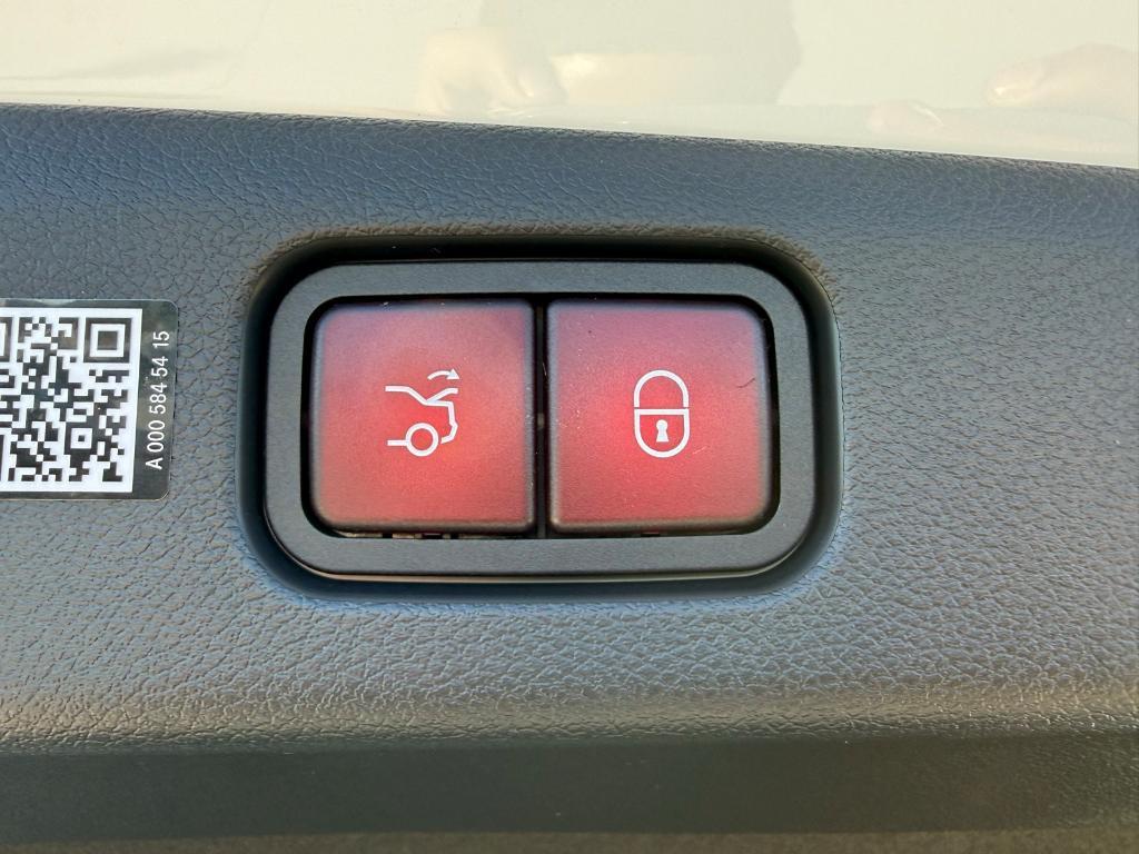 new 2026 Mercedes-Benz AMG E 53 car, priced at $102,955