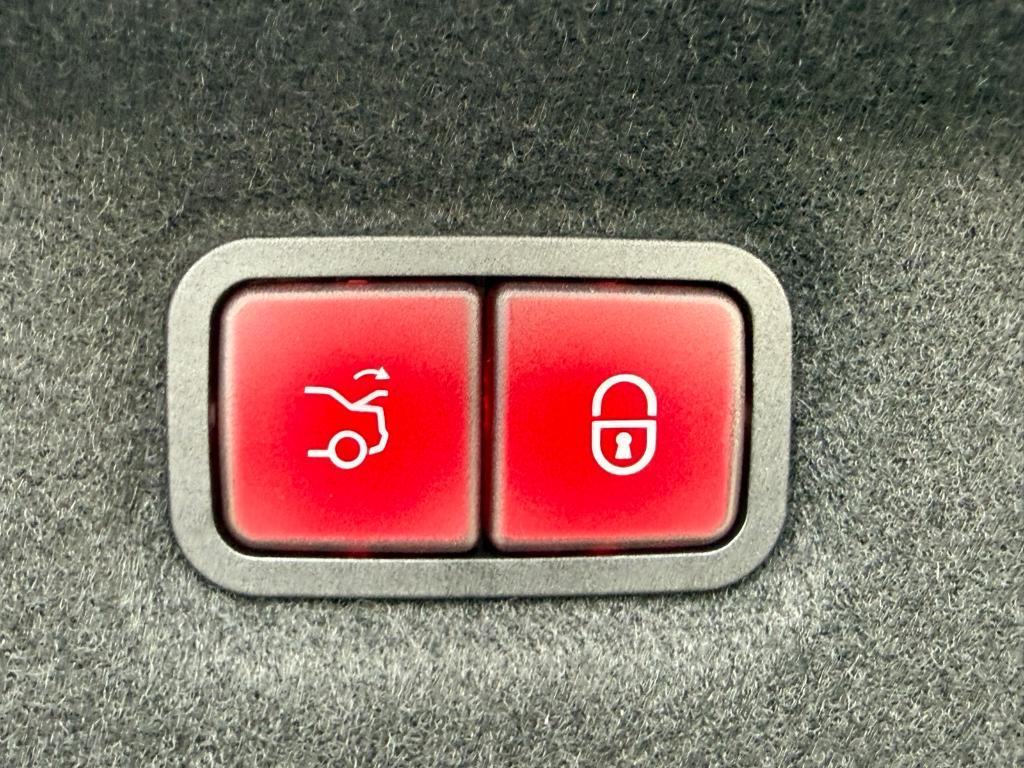 new 2026 Mercedes-Benz AMG SL 55 car, priced at $158,860