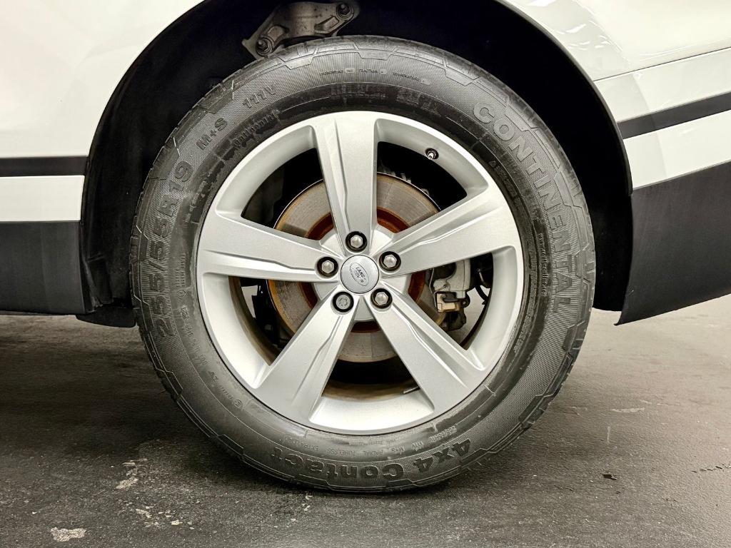 used 2019 Land Rover Range Rover Velar car, priced at $20,113