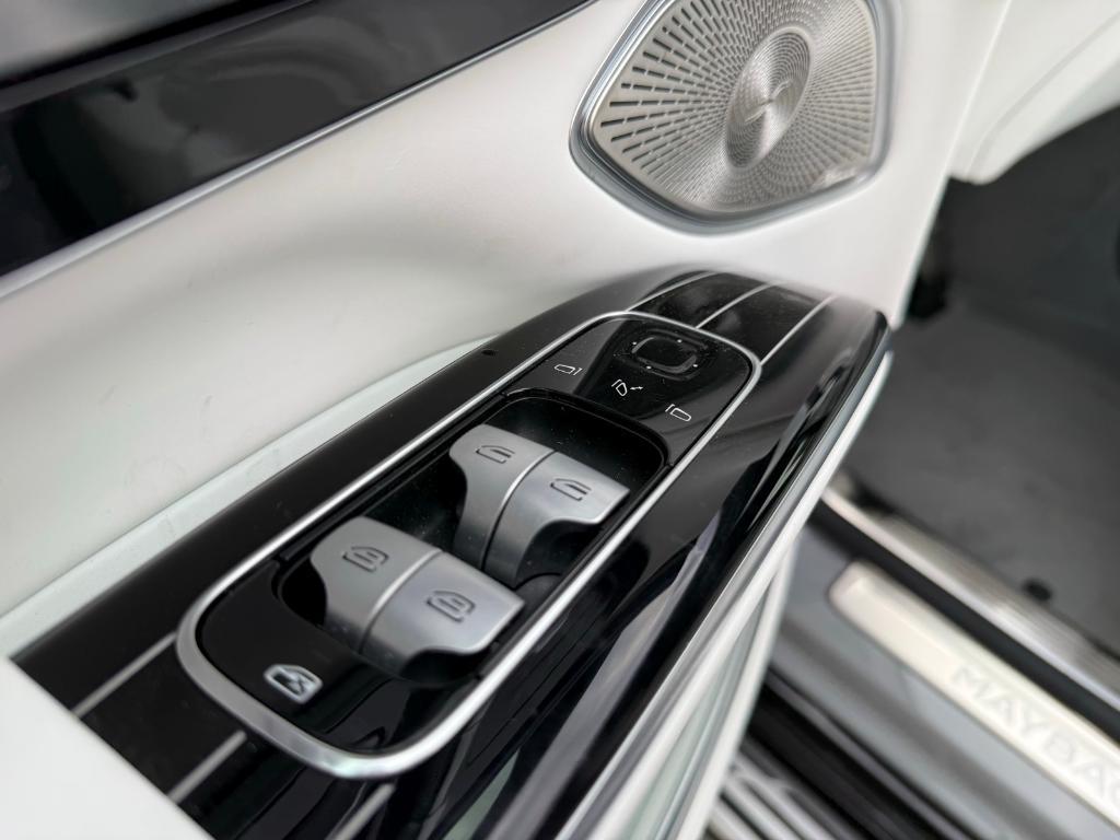 new 2025 Mercedes-Benz Maybach EQS 680 car, priced at $205,350