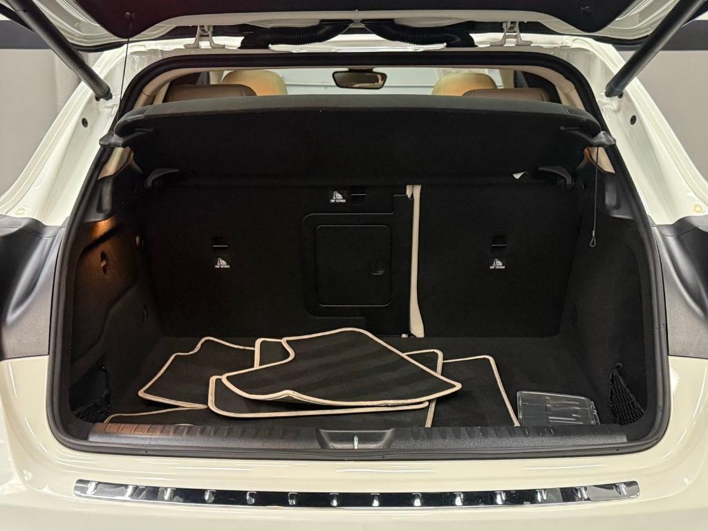 used 2018 Mercedes-Benz GLA 250 car, priced at $13,790