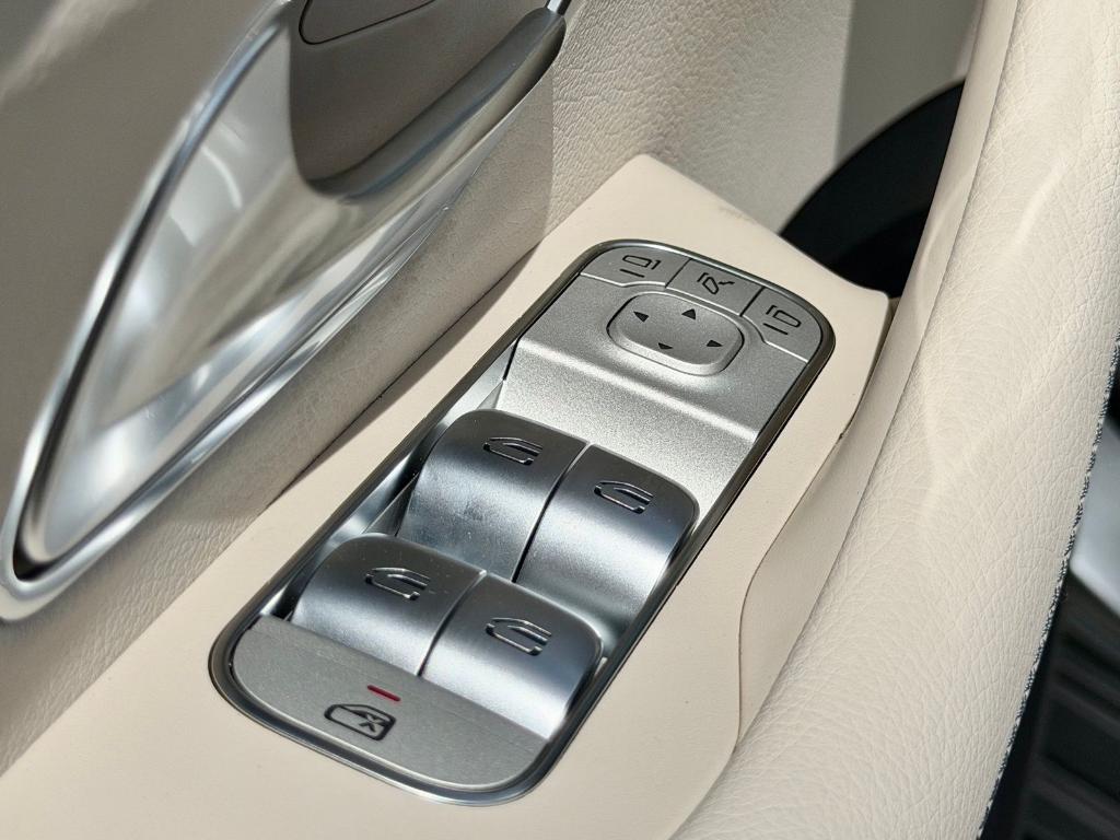 new 2026 Mercedes-Benz GLS 450 car, priced at $97,240