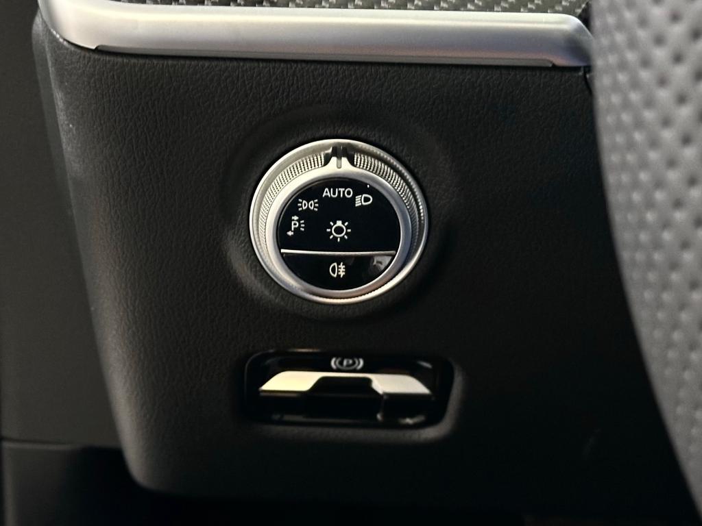 new 2026 Mercedes-Benz AMG CLE 53 car, priced at $96,220