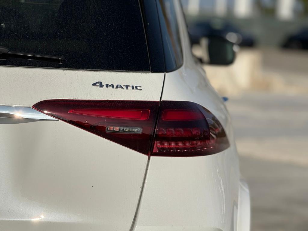 new 2026 Mercedes-Benz GLE 580 car, priced at $105,970