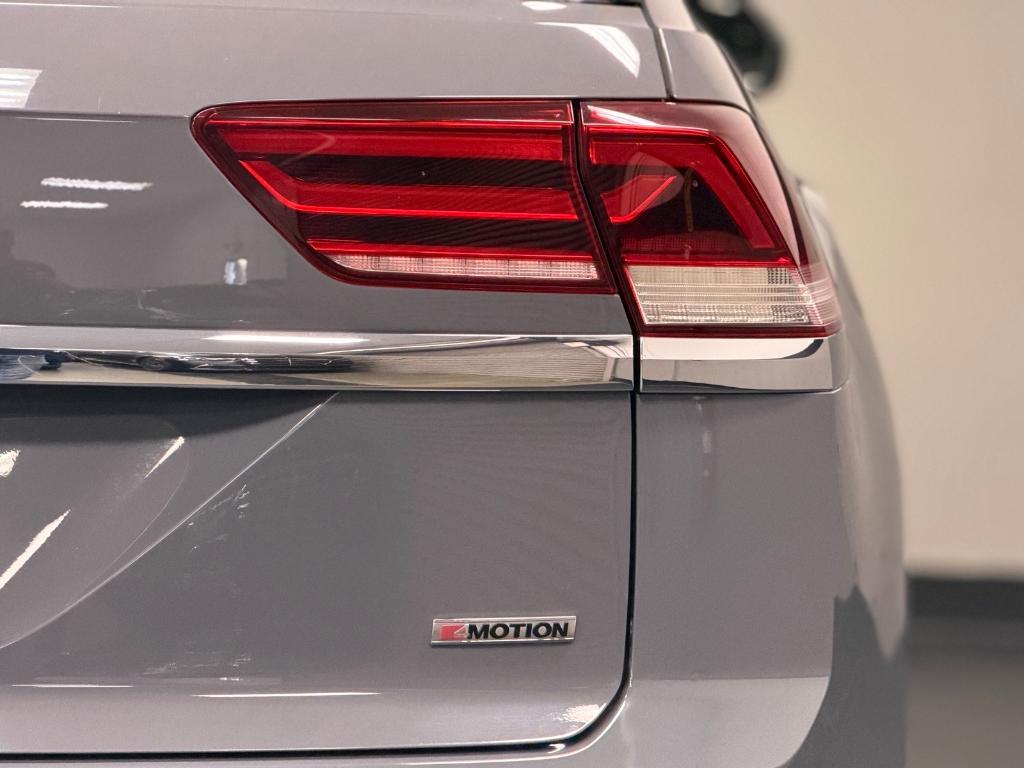 used 2020 Volkswagen Atlas Cross Sport car, priced at $20,902