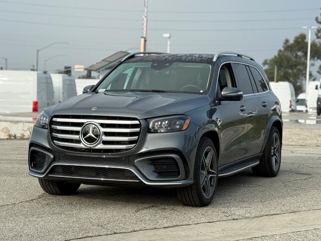 new 2026 Mercedes-Benz GLS 450 car, priced at $101,255