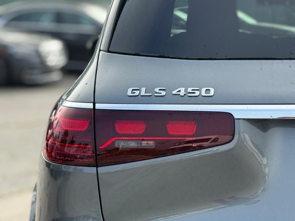 new 2026 Mercedes-Benz GLS 450 car, priced at $101,255