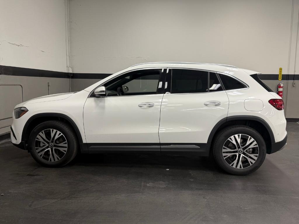 used 2025 Mercedes-Benz GLA 250 car, priced at $38,159