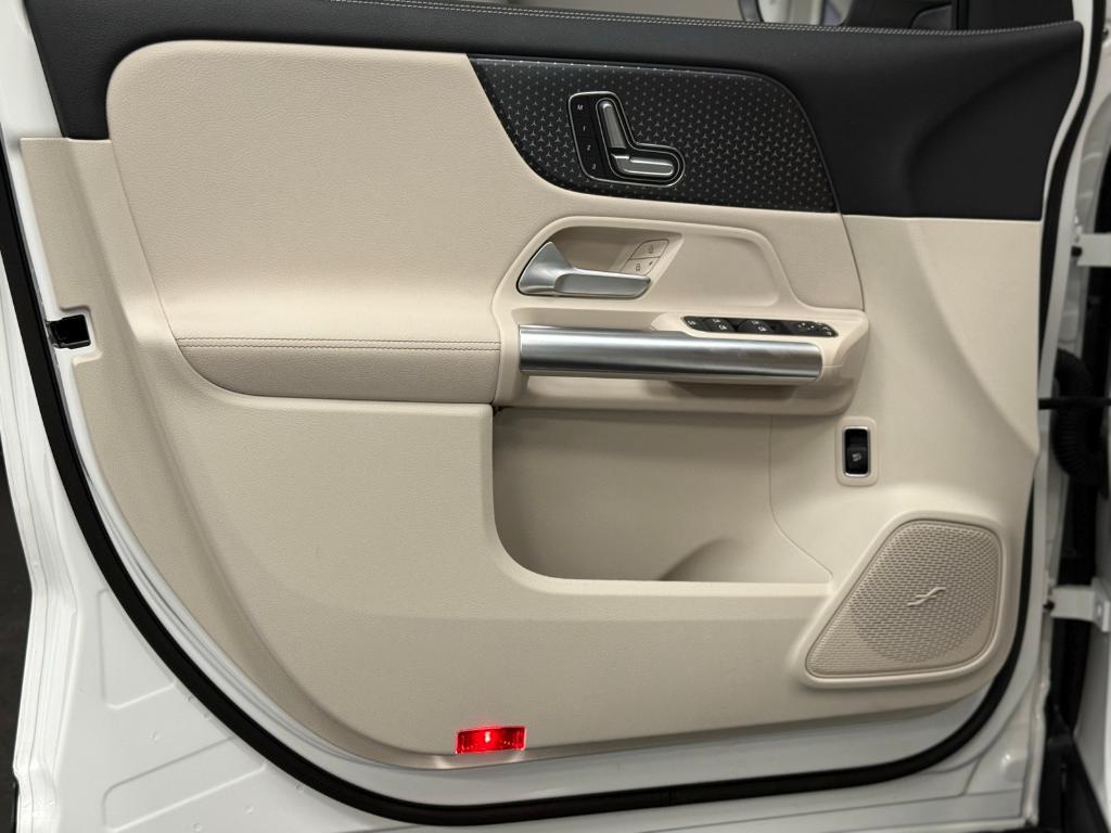 used 2025 Mercedes-Benz GLA 250 car, priced at $38,159