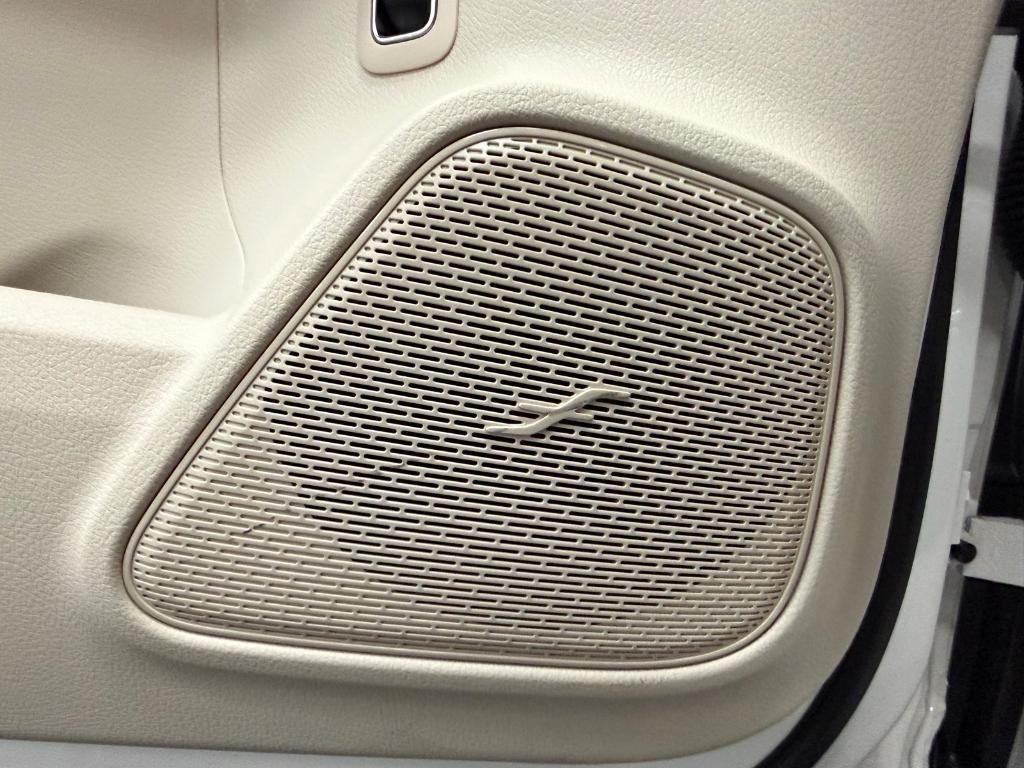 used 2025 Mercedes-Benz GLA 250 car, priced at $38,159