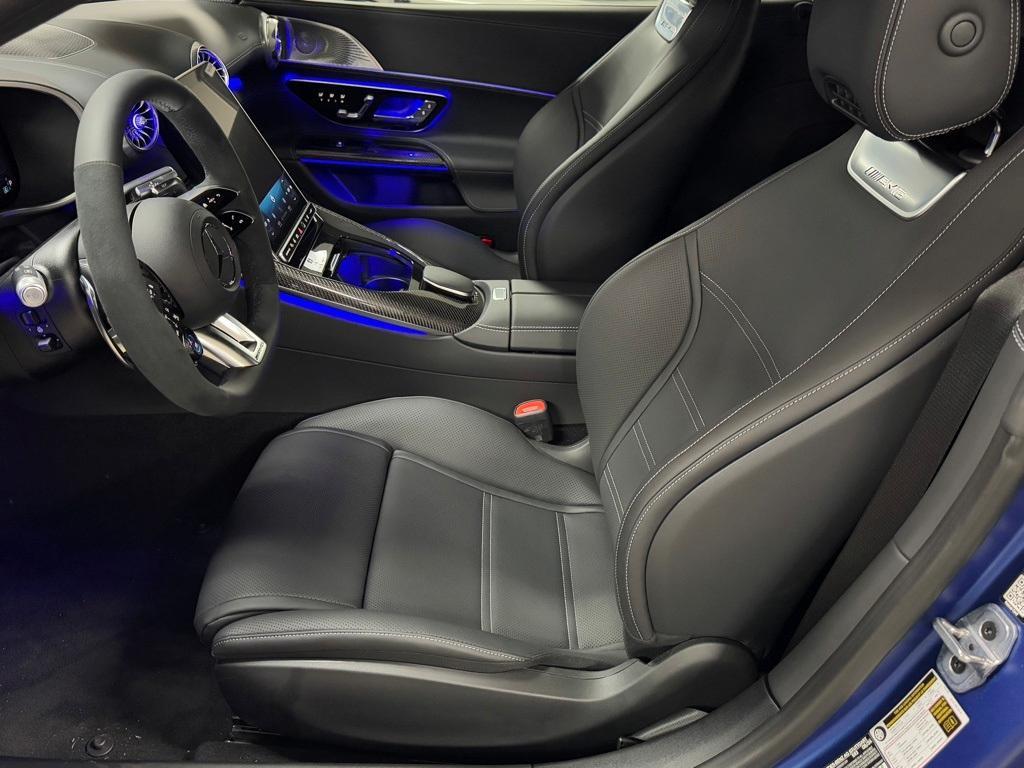 new 2025 Mercedes-Benz AMG SL 55 car, priced at $169,580