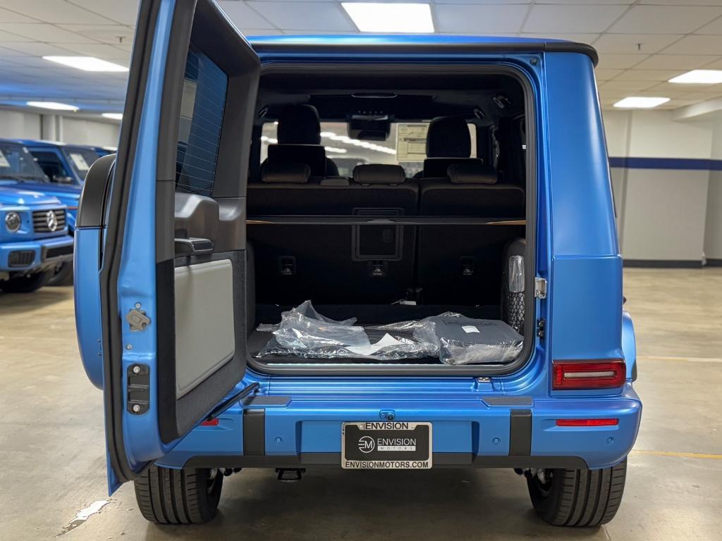 new 2025 Mercedes-Benz G-Class car, priced at $188,120