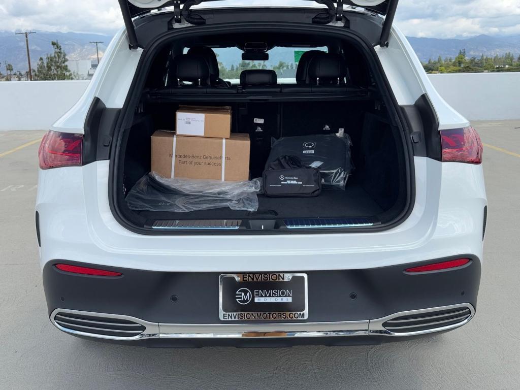 new 2026 Mercedes-Benz EQE 320 car, priced at $72,835