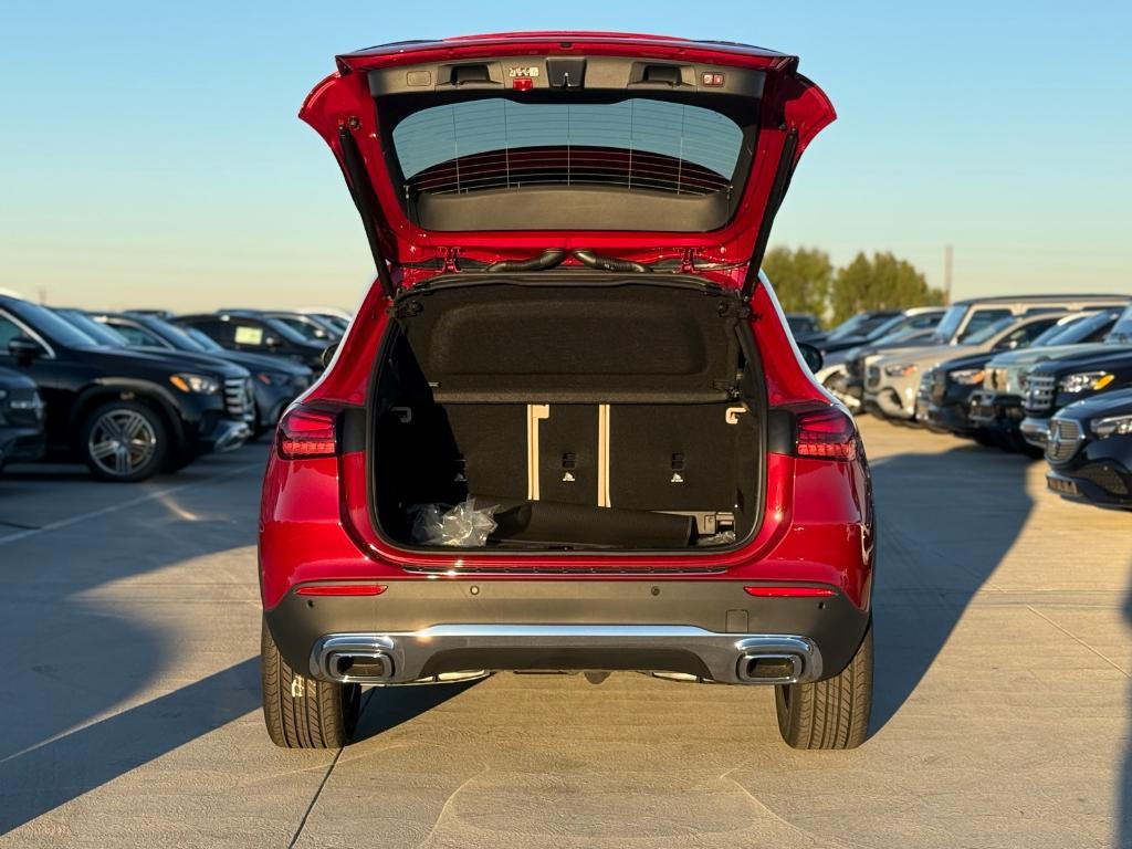 new 2026 Mercedes-Benz GLA 250 car, priced at $50,640