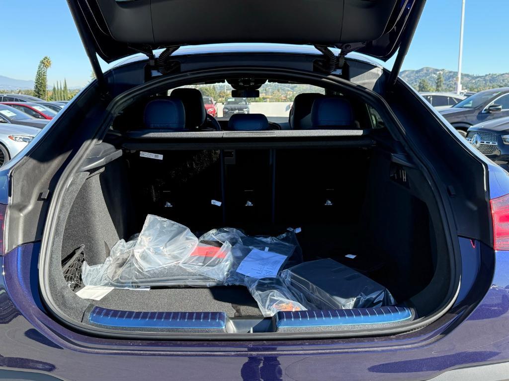 new 2026 Mercedes-Benz AMG GLE 63 car, priced at $159,340