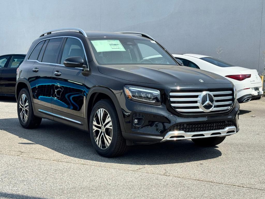 new 2025 Mercedes-Benz GLB 250 car, priced at $48,920