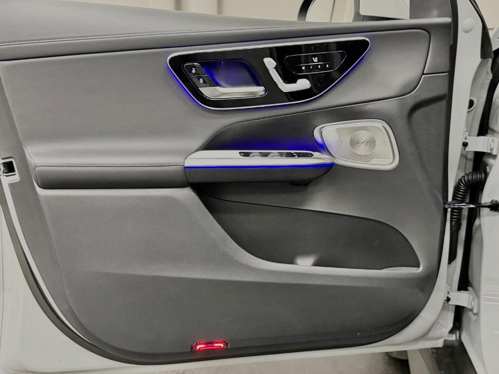 new 2026 Mercedes-Benz GLC 300 car, priced at $62,365