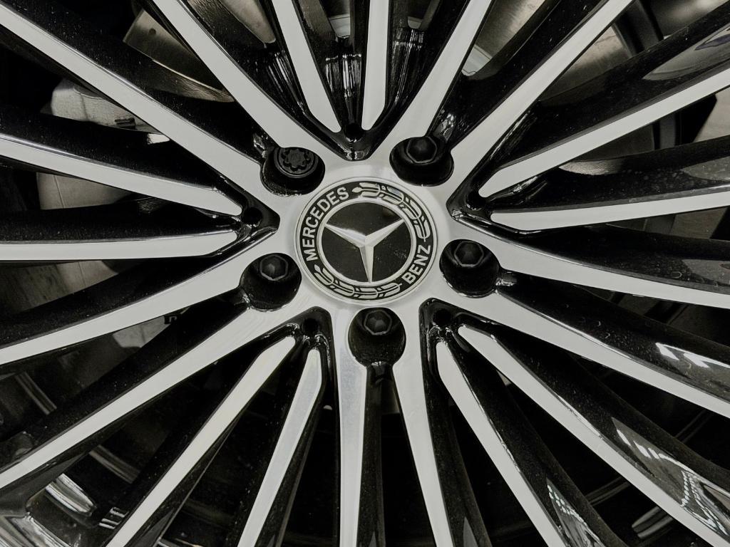 new 2026 Mercedes-Benz GLC 300 car, priced at $62,365