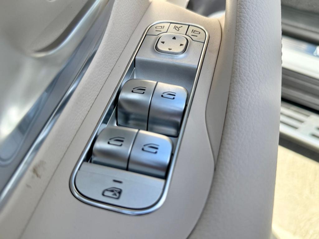 new 2026 Mercedes-Benz GLS 450 car, priced at $104,390