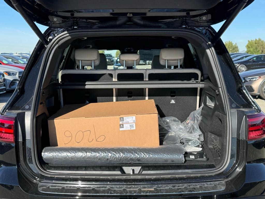 new 2026 Mercedes-Benz GLB 250 car, priced at $49,895