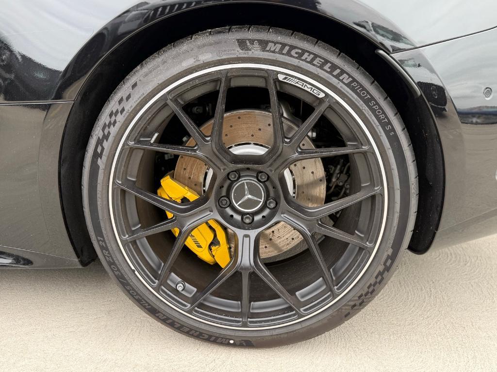 new 2025 Mercedes-Benz AMG GT 63 car, priced at $179,895