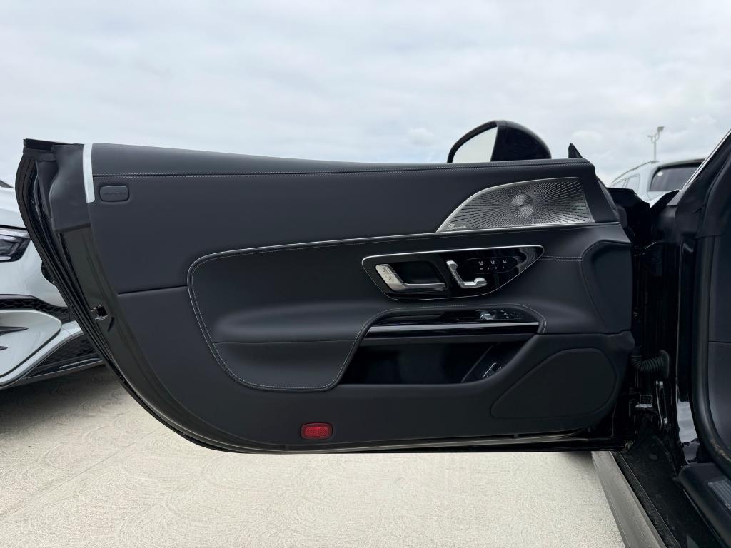 new 2025 Mercedes-Benz AMG GT 63 car, priced at $179,895